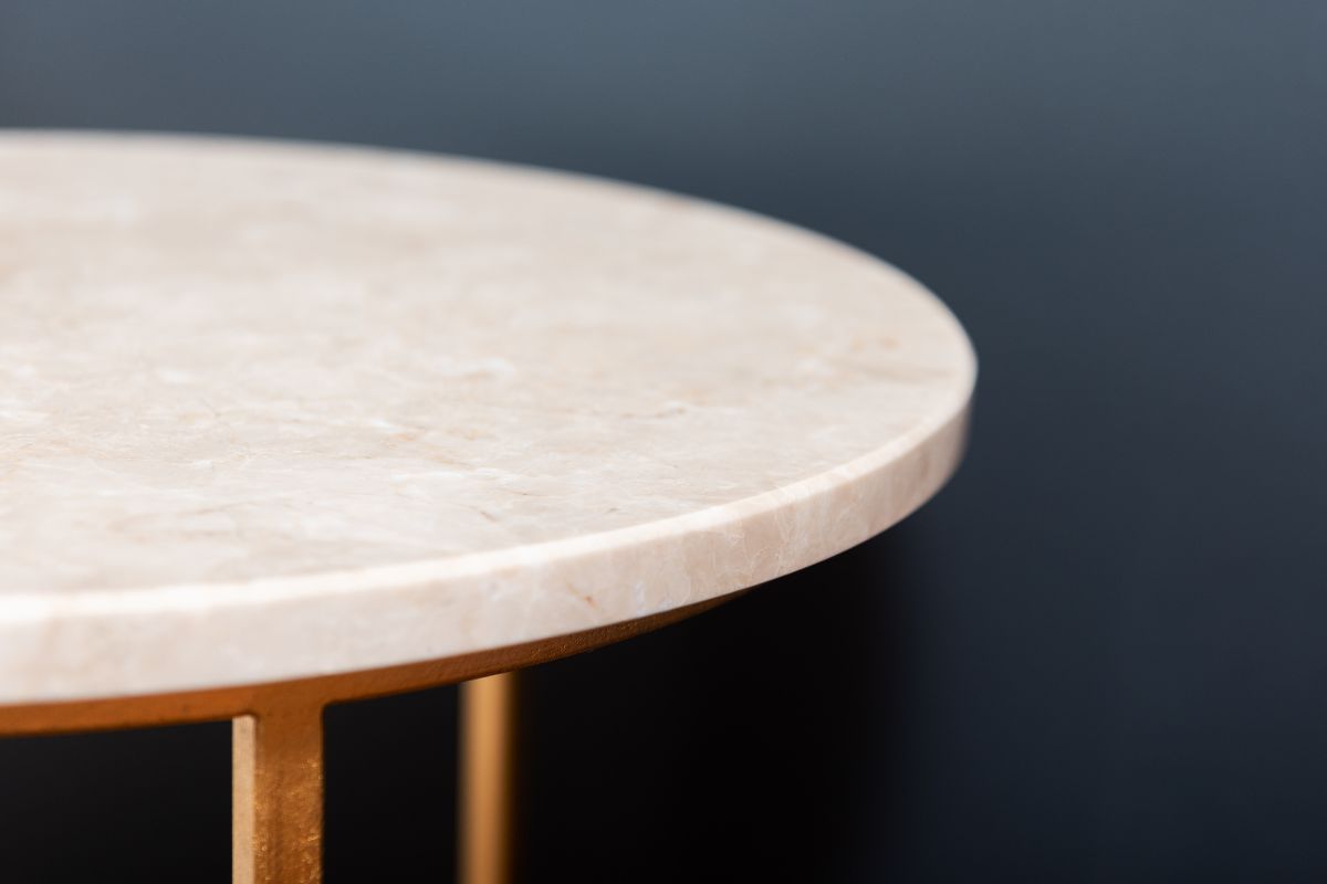 Build Your Round Table From Scratch