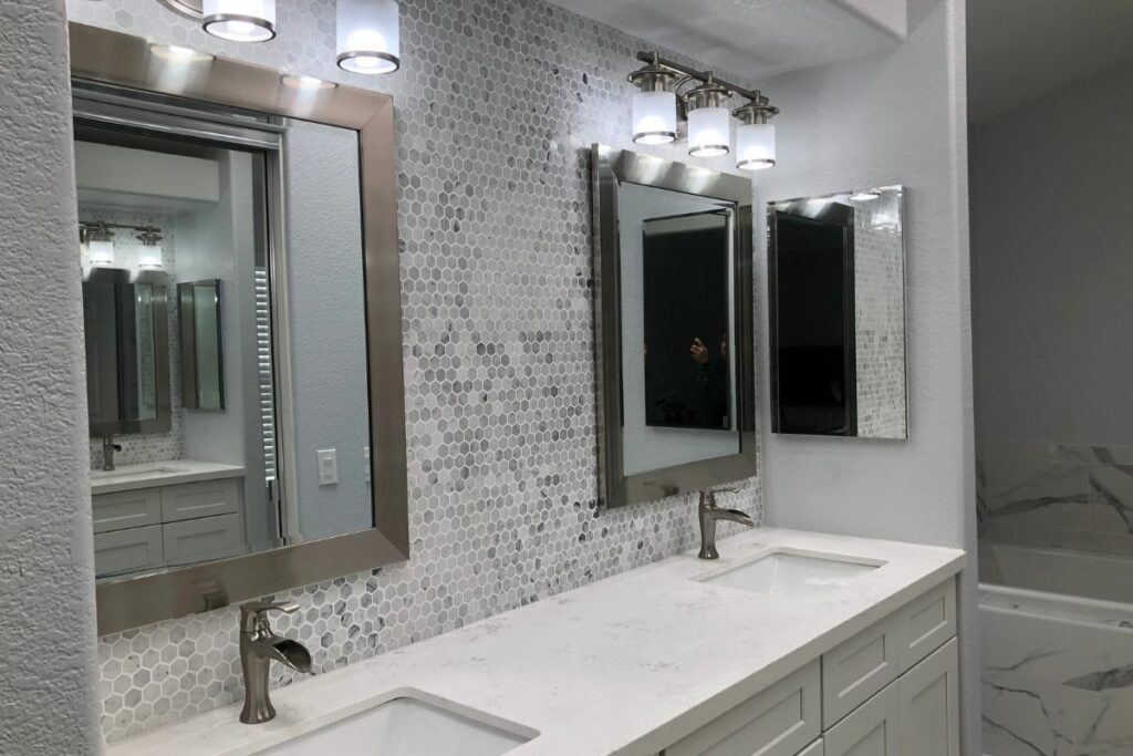 15 Bathroom Backsplash Ideas For Your Perfect Home