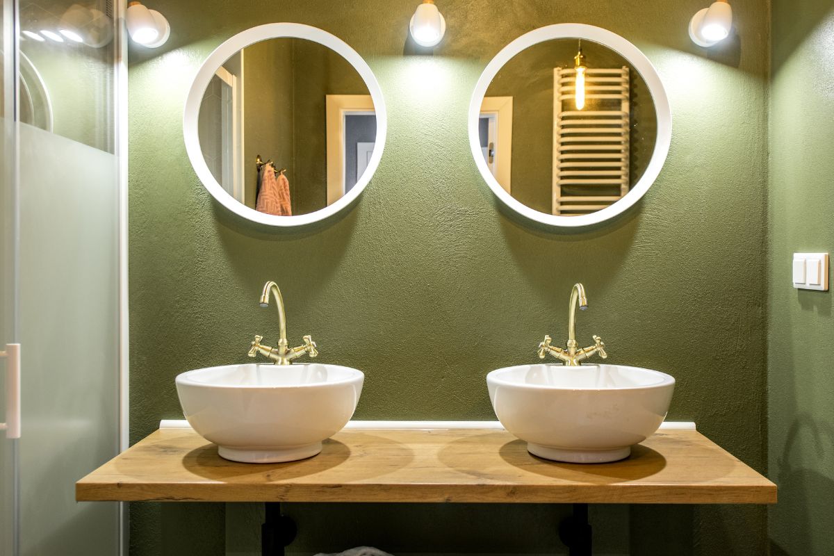 15 Bathroom Mirror Ideas For Your Perfect Home