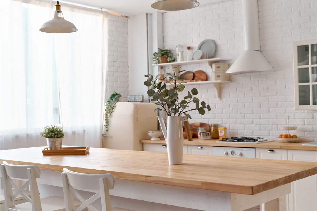 15 Kitchen Table Decor Ideas For A Beautiful Home (1)