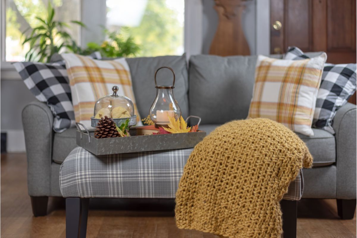 15 Living Room Fall Decor Ideas You Will Love