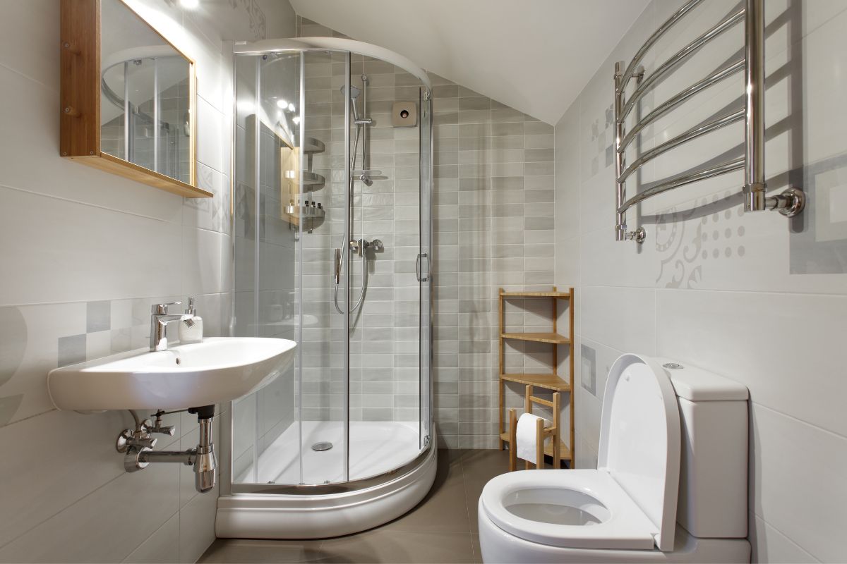 15 Small Bathroom Walk-In Shower Ideas For Your Perfect Home