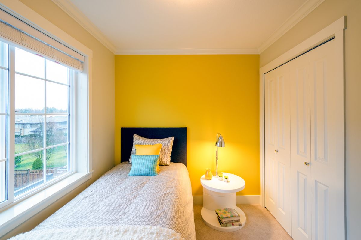 15 Yellow Bedroom Ideas You'll Fall In Love With