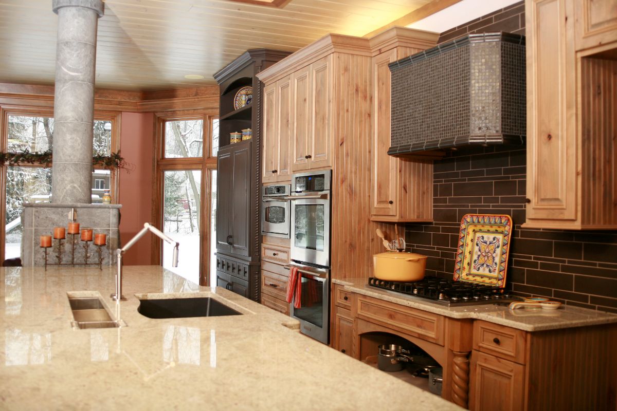 5. Contemporary Kitchen