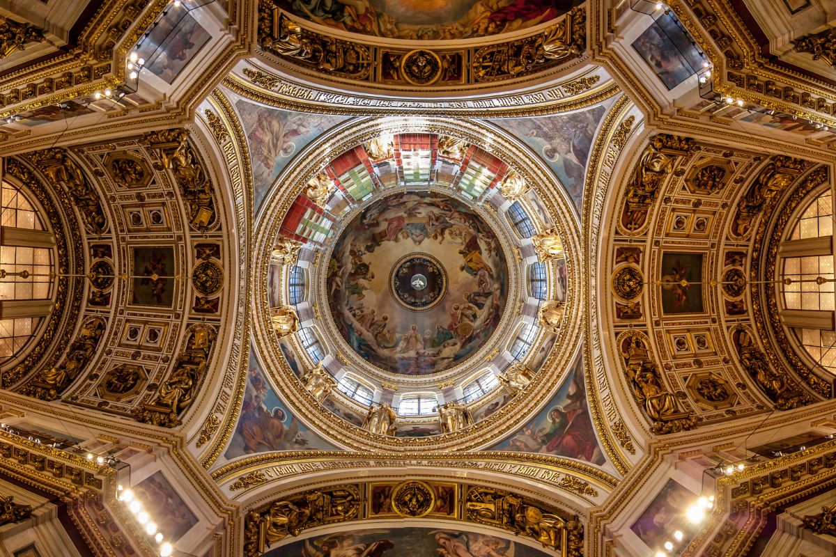 A Guide To Cathedral Ceilings: Are They Right For Your Home?