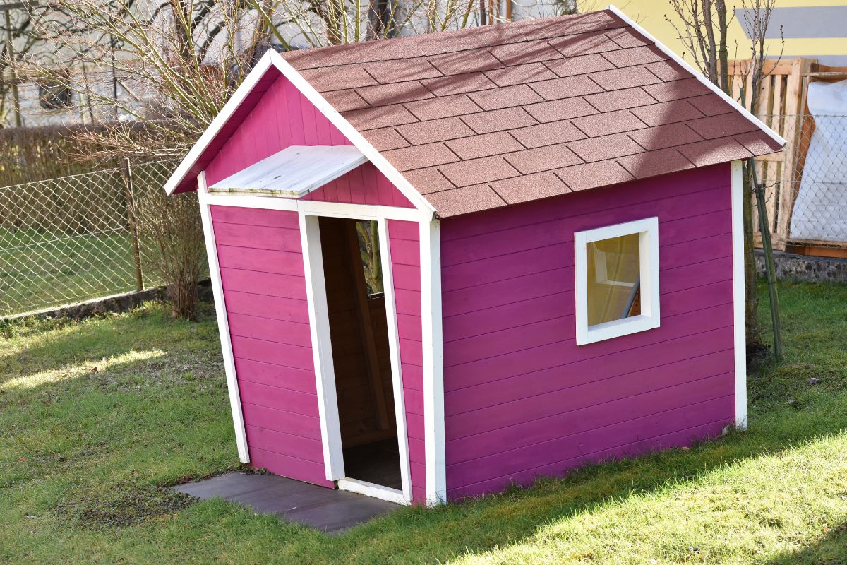 DIY Playhouse Ideas For Kids That Won’t Break The Bank