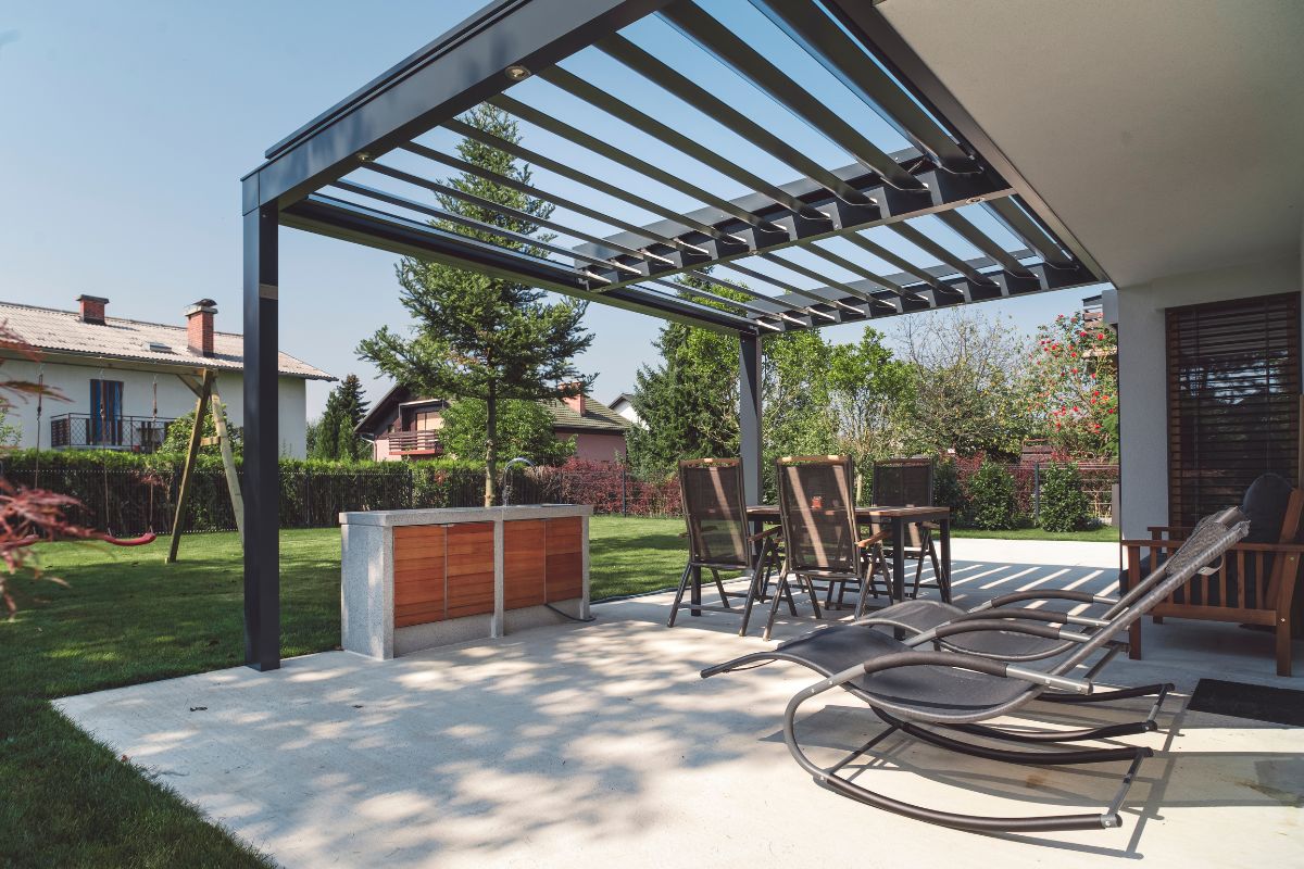 How To Build Your Own Easy Pergola [From Scratch!]